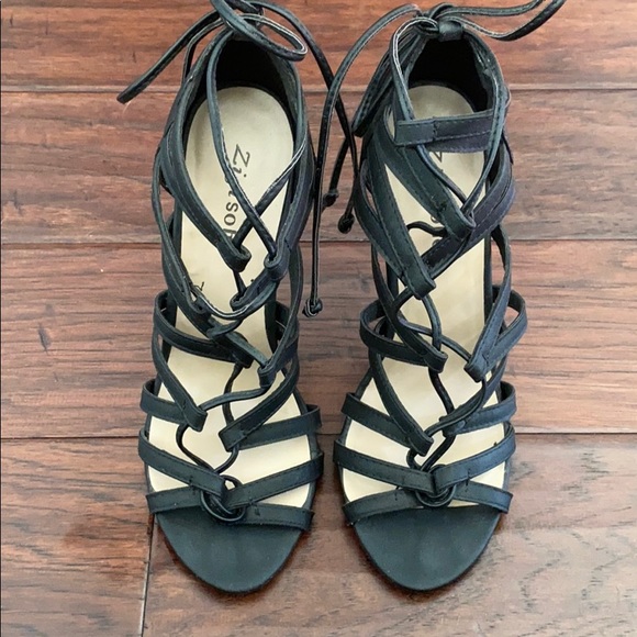 Zigi Soho 'Chorus' Strappy Sandals - Picture 2 of 13